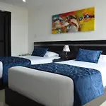 Hotel Six Avenue