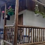 Cabaña con vista al rio
