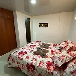Amplio Y Moderno Apartamento