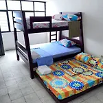 Zona Rosa Barrio Granada - Apartamento Grande Y Comodo - Cozy Large Apartment Near Tourist Attractions