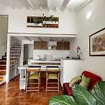 Apartaestudio Loft - El Lido