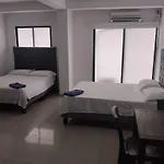 Apartahotel El Templete Cc