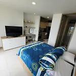 Cali Piso 4-04 Sector Pance Apto Luxury