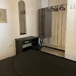 Aparta Estudio En San Antonio