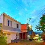 Refugio Romantico Y Acogedor Ideal Para Parejas Y Familias En Las Hermosas Montanas De Cali
