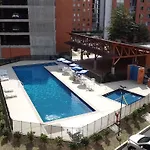 Lujoso Apto 5 Min De Clinica Valle De Lili Y Cc Jardin Plaza, 2207