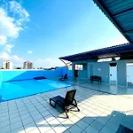 Apt 204 Amoblado&Tequendama 2 Dormitorio 2 Baños ACs