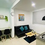Acogedor Apartamento En La Mejor Zona Gastronomica Cali- Oeste