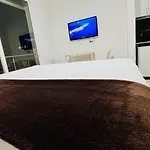 402 Studio Apartment In El Penon