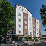 Hotel Ms Chipichape Plus