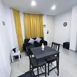 Aparta Hotel Praga Cali - Cols Eguros Autopoista Sur