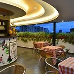 Hotel Canaveralejo