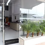 Hotel La Primera Cali