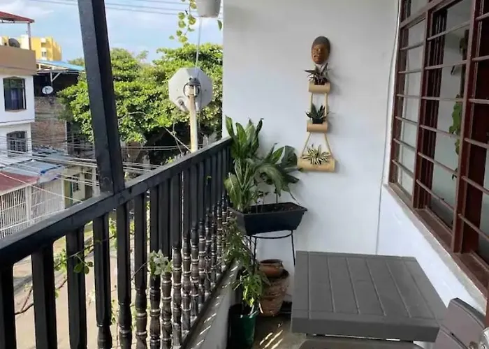 Bau Hostal