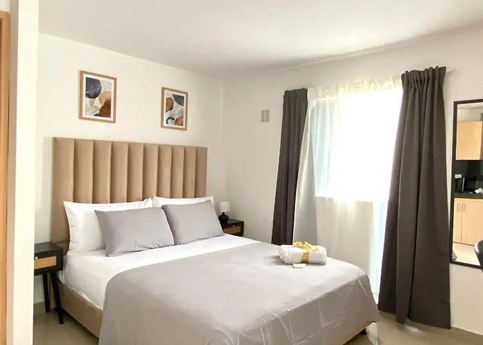 Central Living - Apartaestudio Confortable