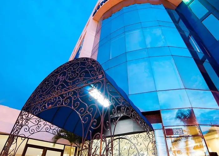 Hotel Metropolis Plaza Cali
