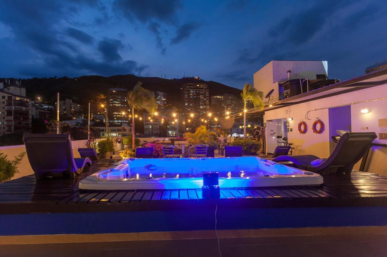 Aqua Granada Hotel 4*