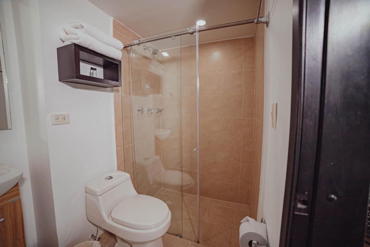 Hotel Metropolis Plaza Cali