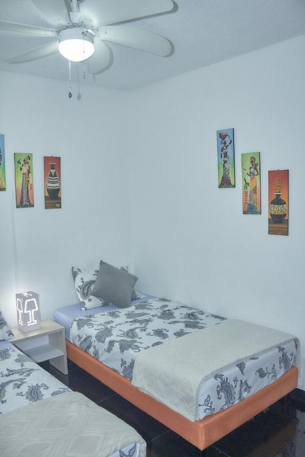 Cozy Excellent Location, Air Conditioning Apartment *