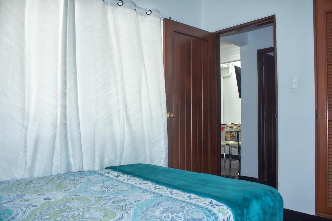 Cozy Excellent Location, Air Conditioning Apartment