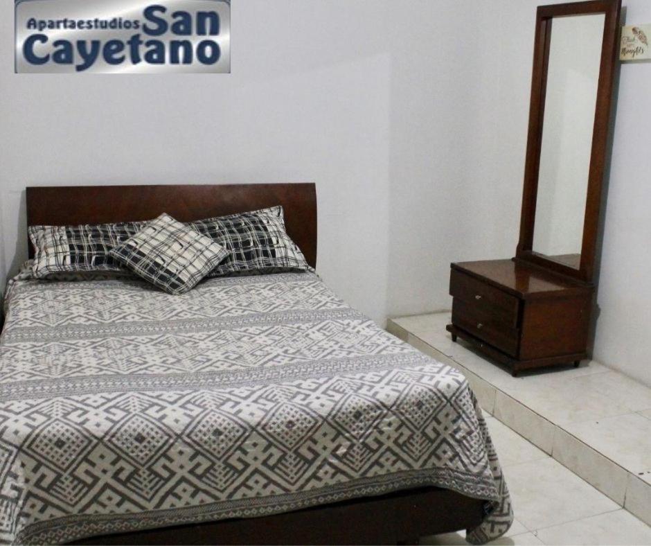 San Cayetano * Cali
