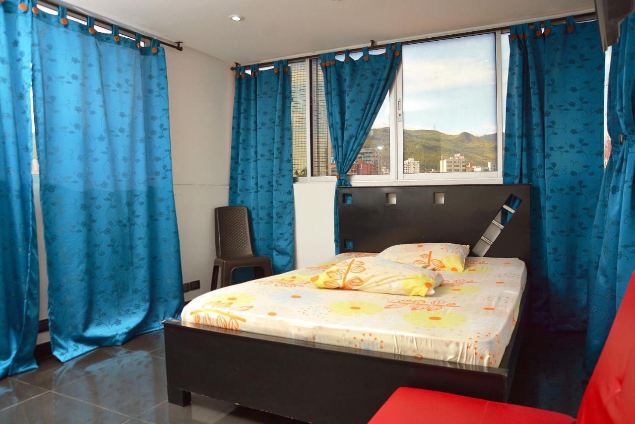 Hotel Apartahotel Juane's *