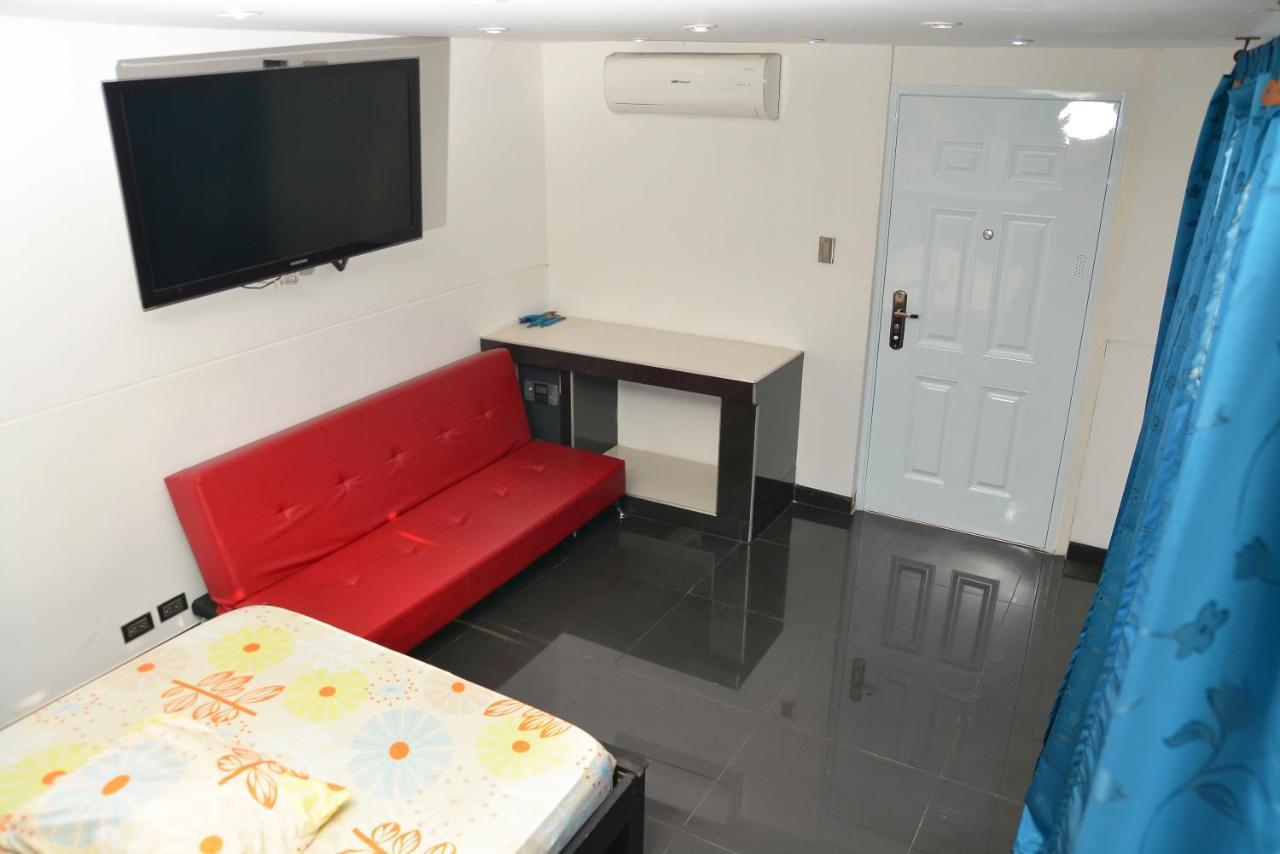 Hotel Apartahotel Juane's *