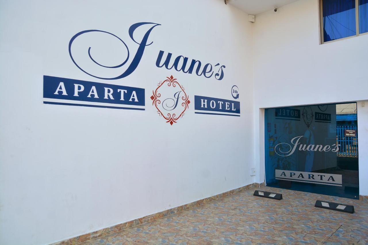 Apartahotel Juane's Hotel *