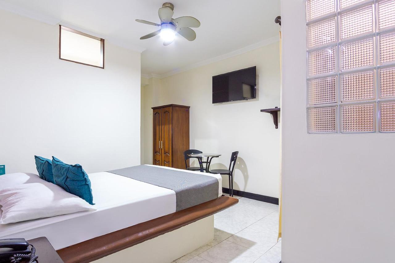 Hotel Ayenda Bugatier