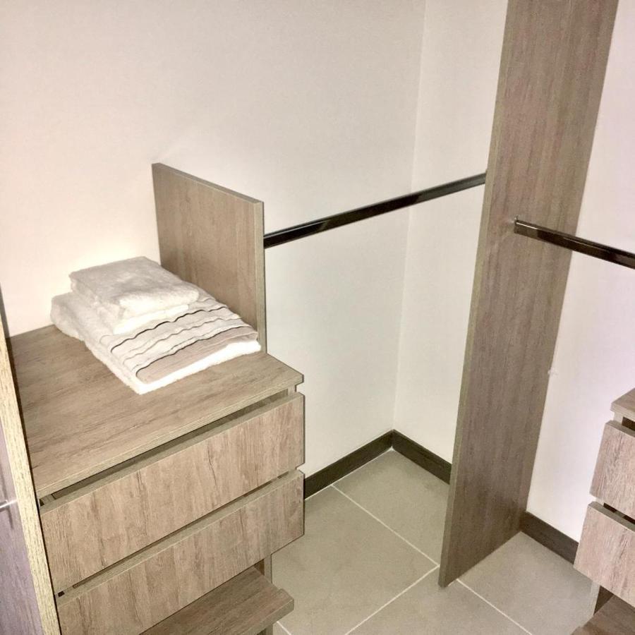 Apartasuite Genhoa Apartment Cali