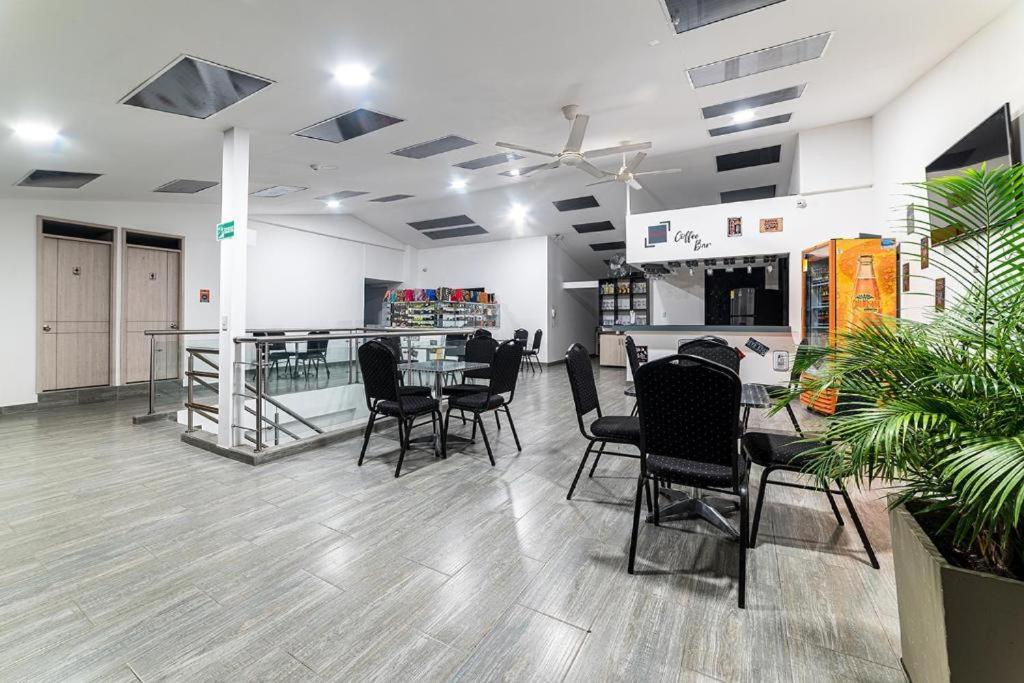Hotel Ayenda Diagonal Chipichape 1427