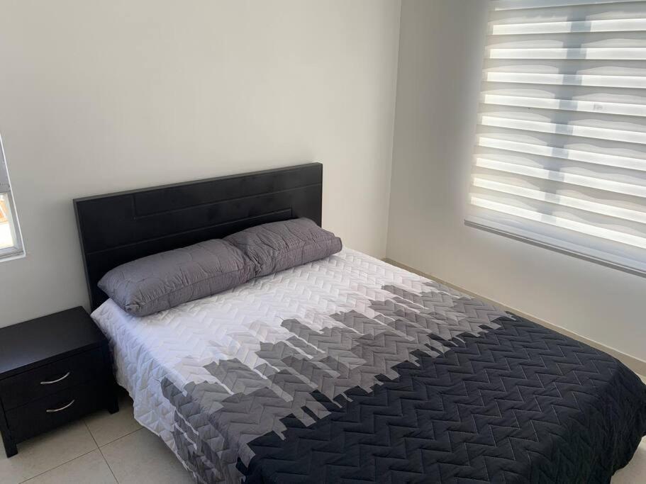 Apartamento Apartamento amoblado , sur de Cali con piscina *