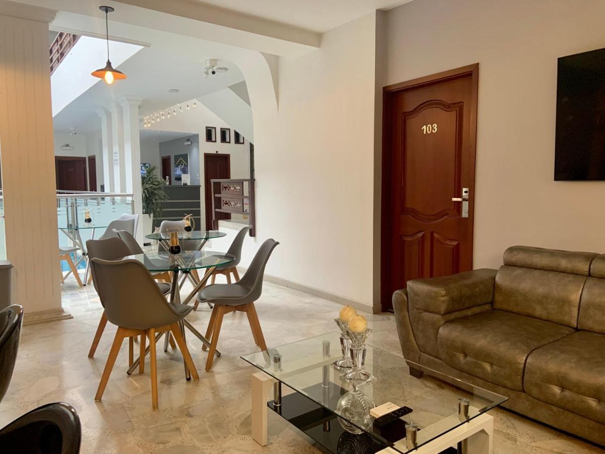 Casa Esmeralda 4*