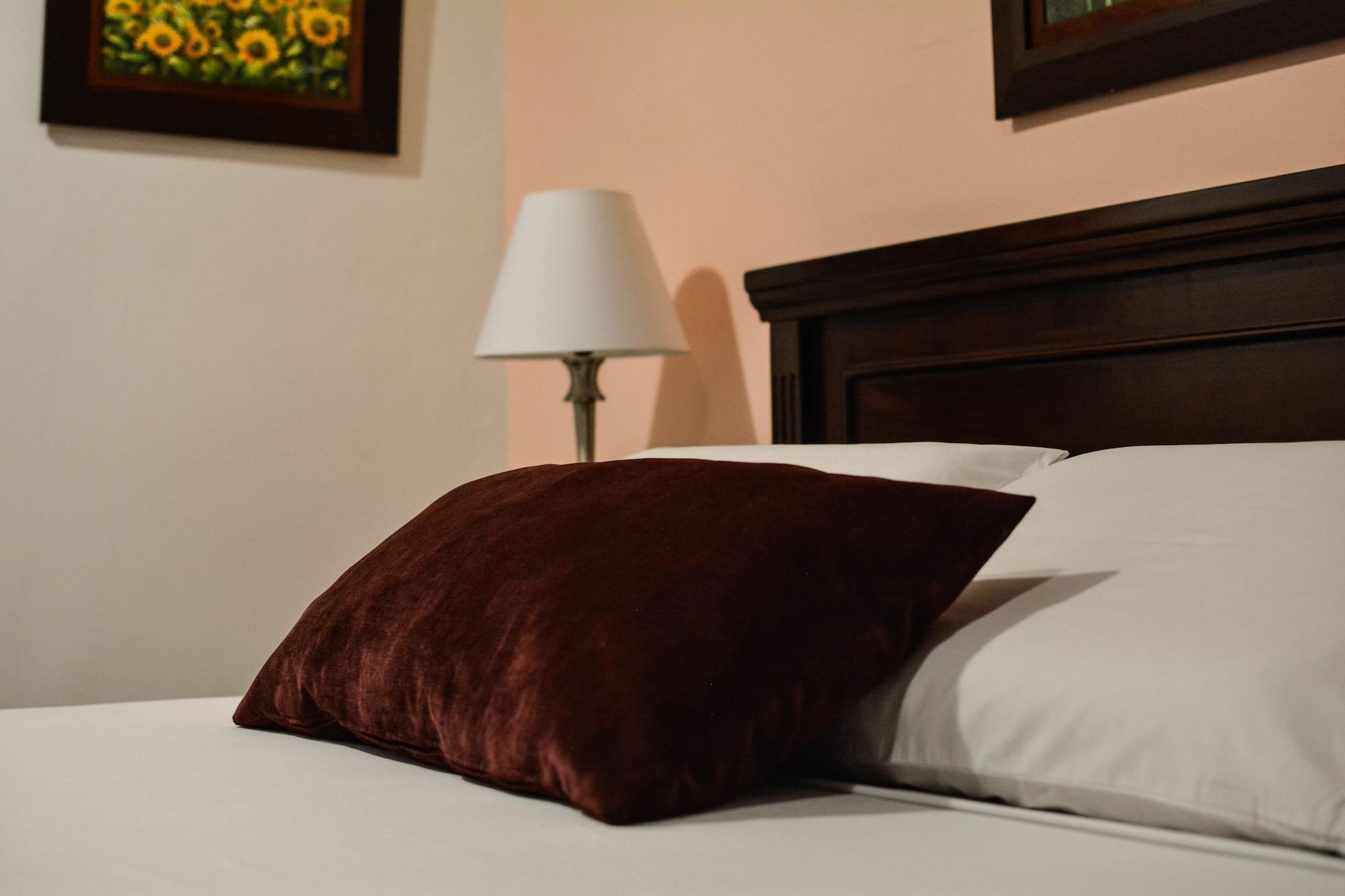 Karlo Hotel