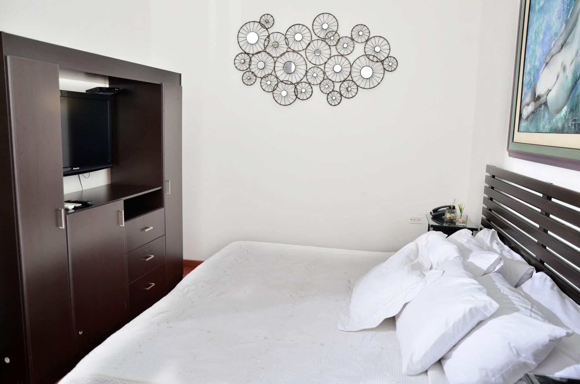 Hotel Boutique Porton De Granada 4*