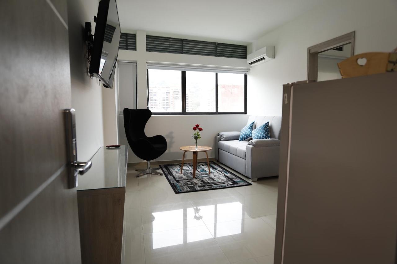 Apartahotel On Apartasuites Cali