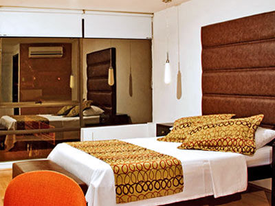 Hotel Metropolis Plaza 3*