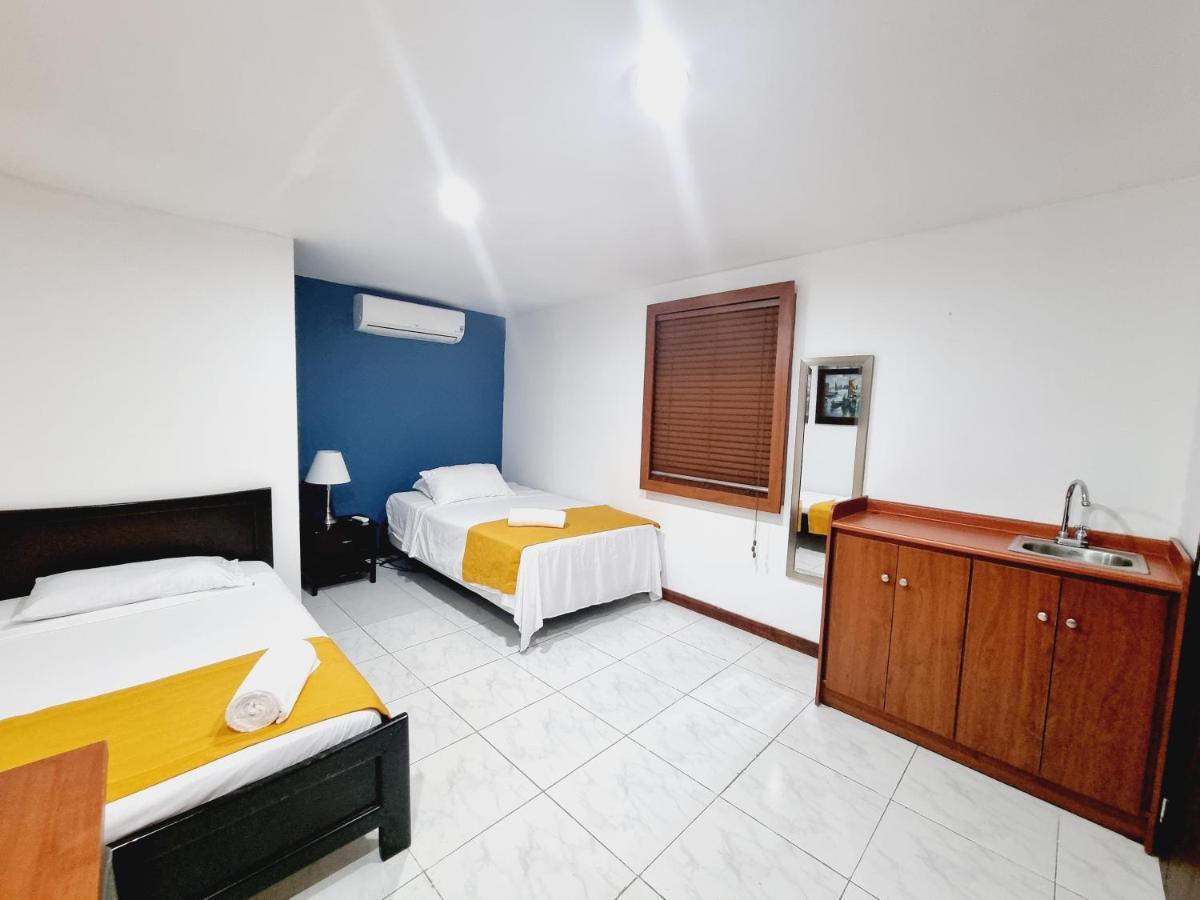 Hotel Karlo Cali