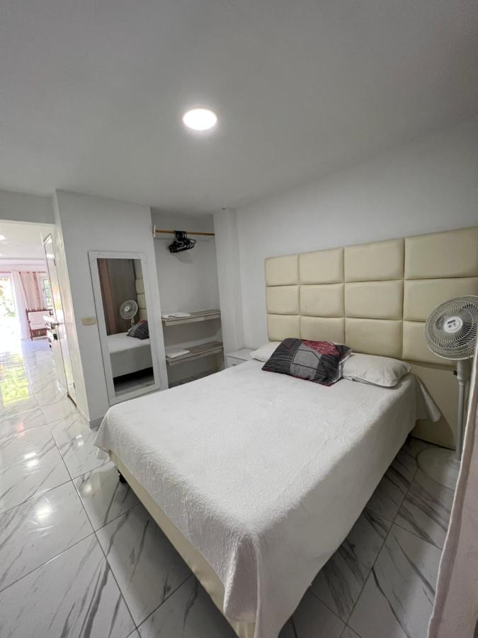Apartamento Ciudad 2000 Apartment Cali