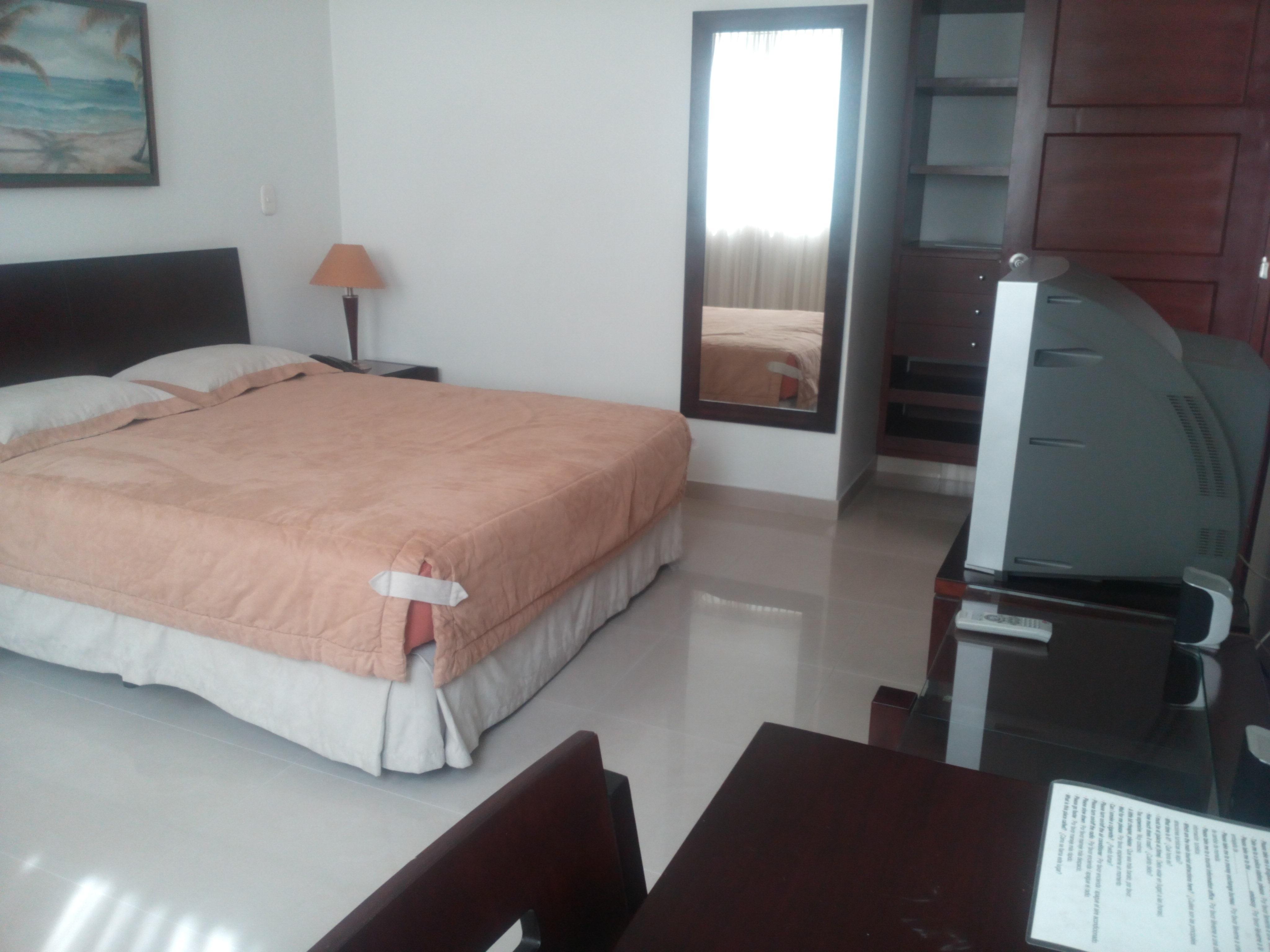 Cuarta Avenida Hotel