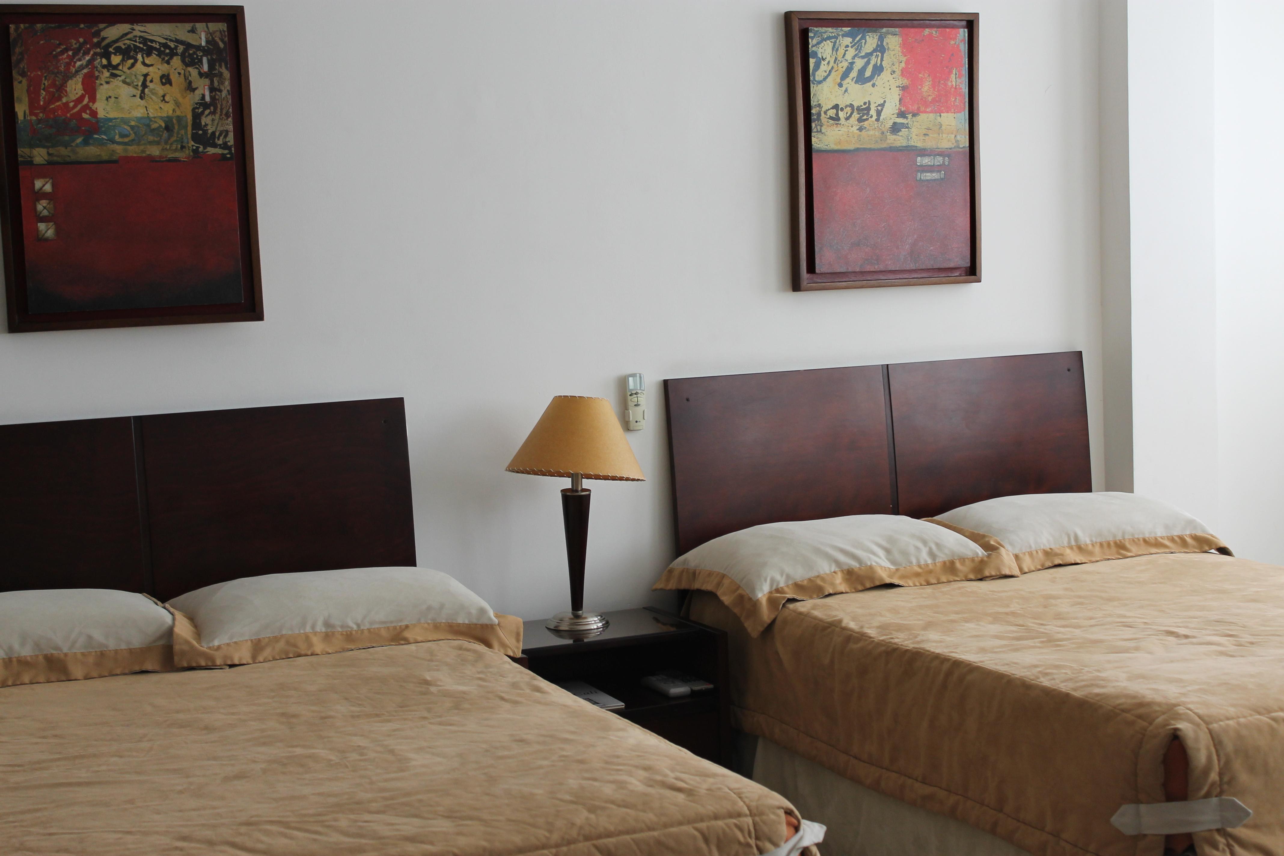 Cuarta Avenida Hotel