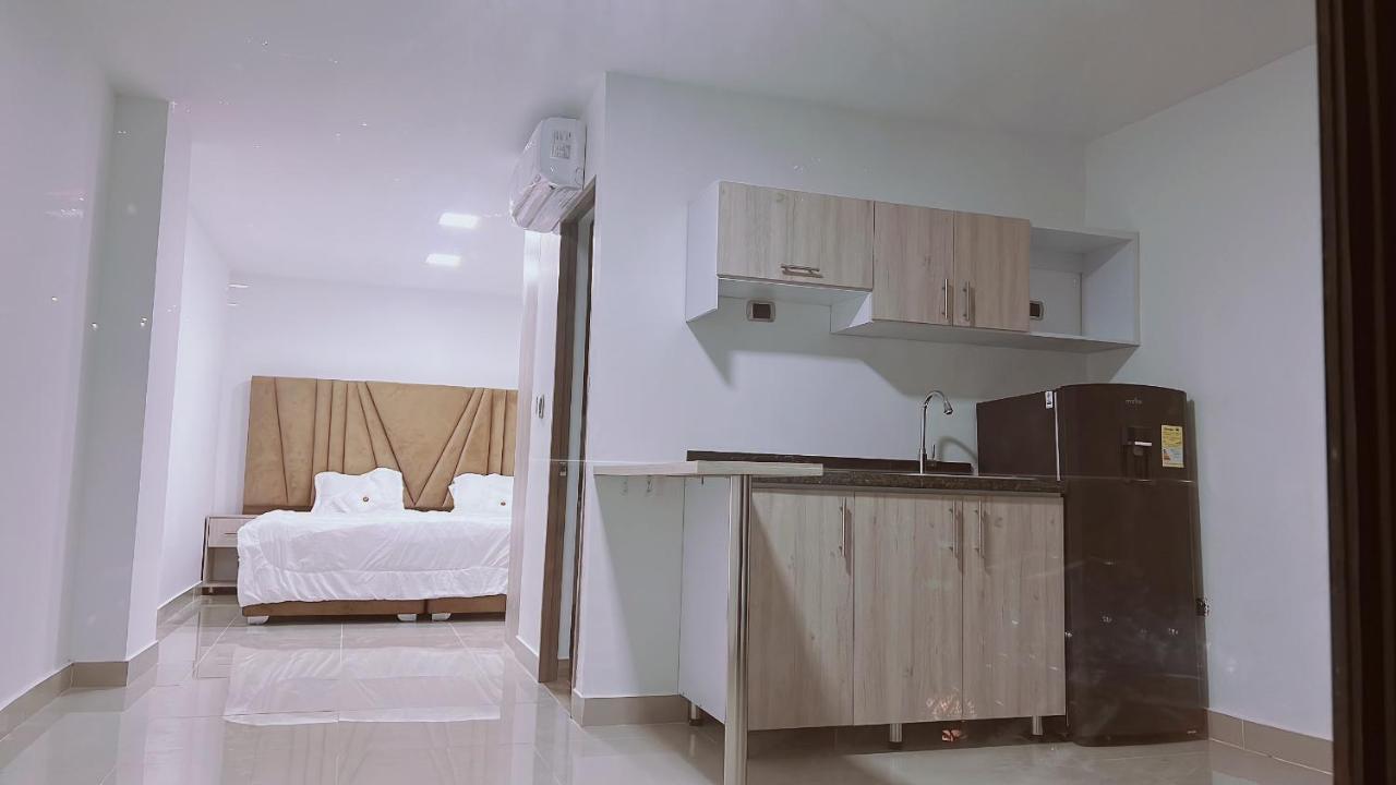Hotel Granada Suites *