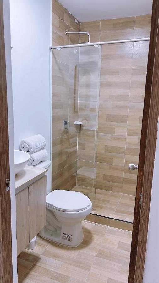 Granada Suites * Cali