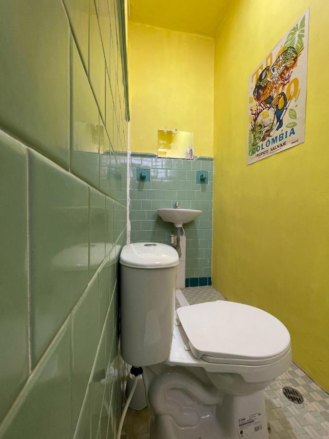 La Palmera Hostal *