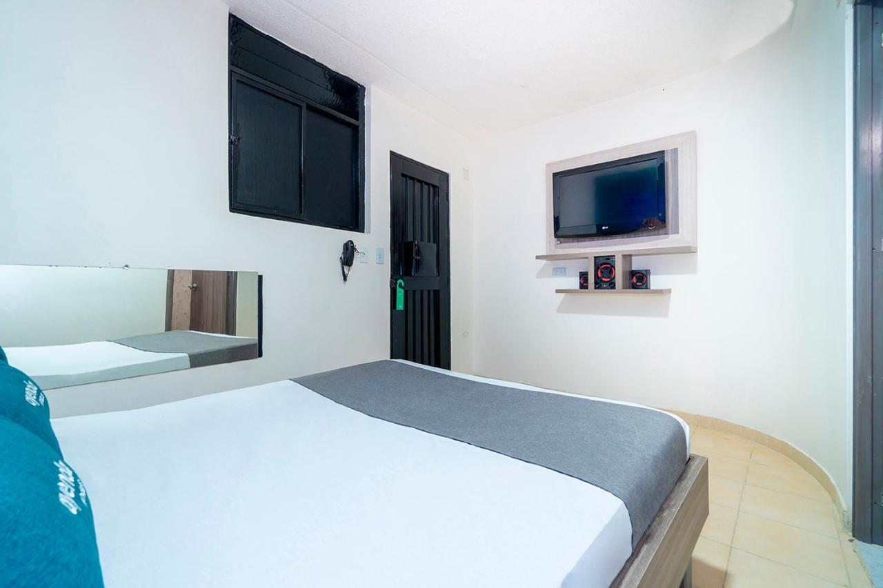Hotel Ayenda Torres De Cristal