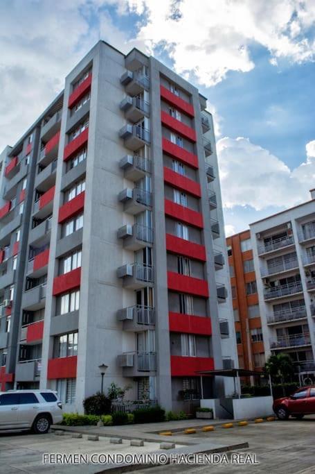 Apartamento Fermen.condominio Hacienda Real Sur De Cali. *