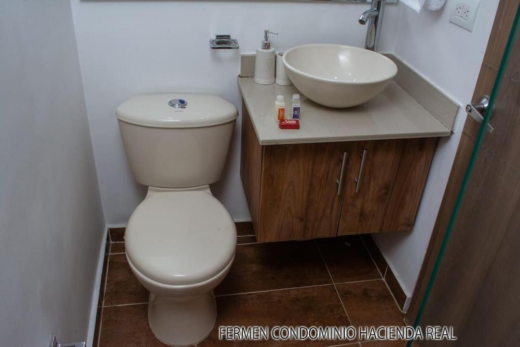 Apartamento Fermen.condominio Hacienda Real Sur De Cali. Cali