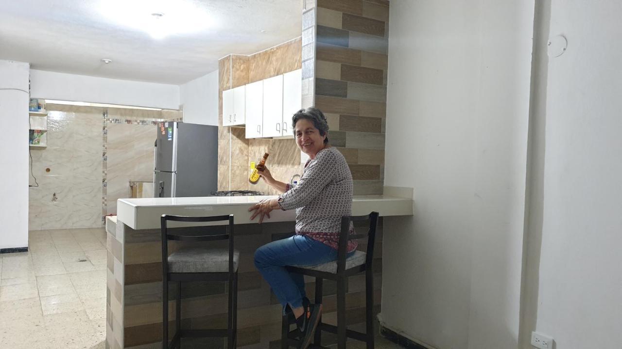 Guest house Mom's House Floralia Yumbo