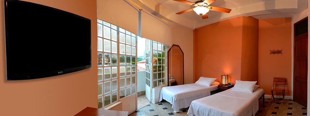 Hotel Savoy Cali