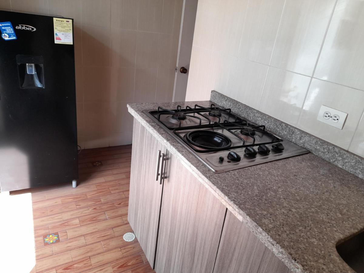 Apartamento Apto # 8 Sur Amplio Flias O Grupos Con Aire Cali